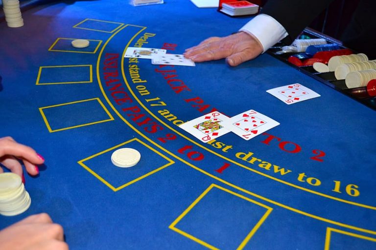 Superior Casino Experience and Where to Find It – Las Vegas or Monte Carlo?