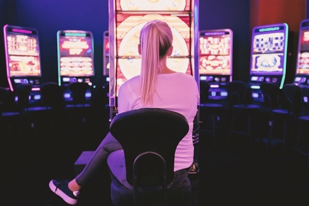What Are the Most Beginner-Friendly Casino Games?