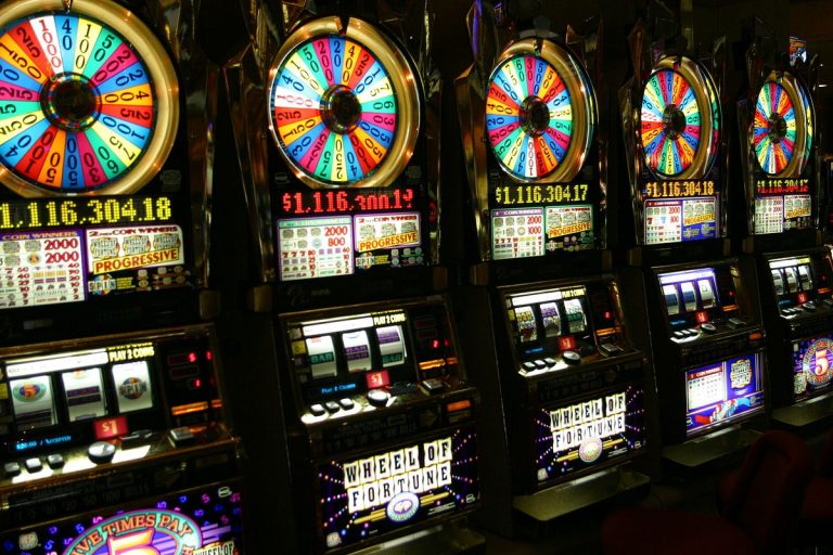 Advanced Strategies for Playing Online Slots